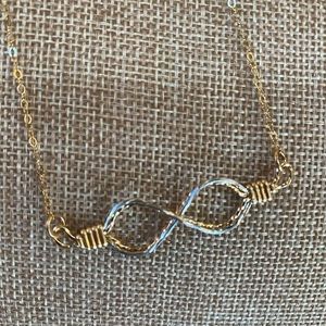 RONALDO INFINITY NECKLACE